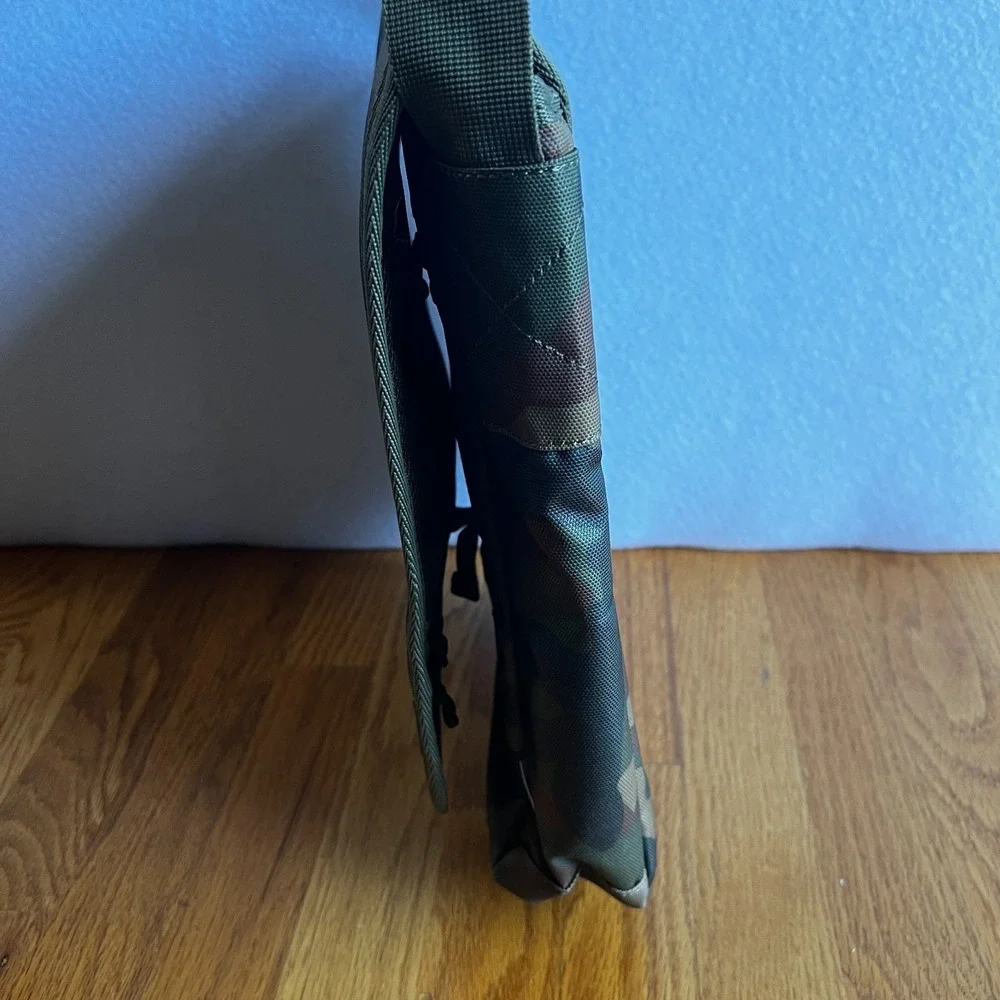 WTAPS x Herschel Camo‎ Reconnaissance Shoulder Bag Crossbody Collab Messenger